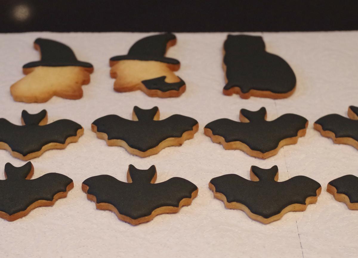 doctorcookies-galletas-decoradas-brujas-halloween-1