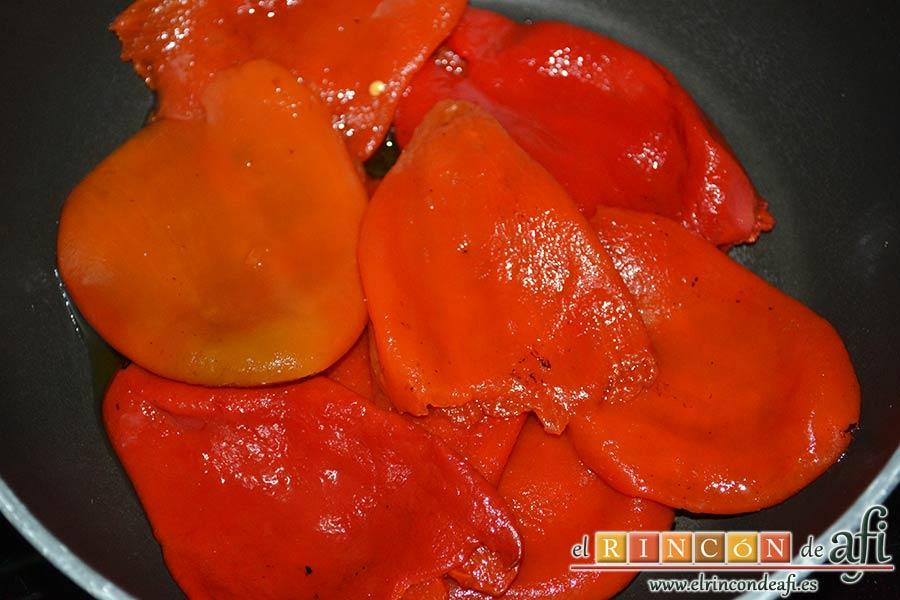 Cachopos asturianos, caramelizar los pimientos del piquillo
