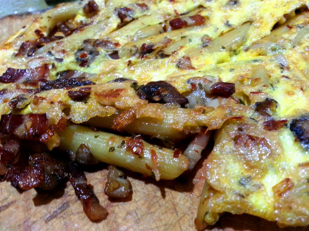 Tortilla de macarrones fácil - Frittata de macarrones - Tortilla di penne ai porcini - Italian pasta omelette