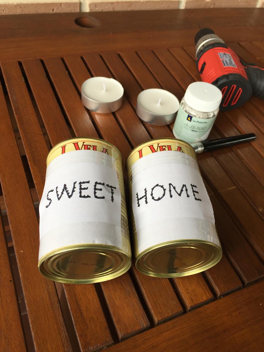 02-latas-de-luz-colocamos-el-patron-de-las-letras-sobre-la-lata