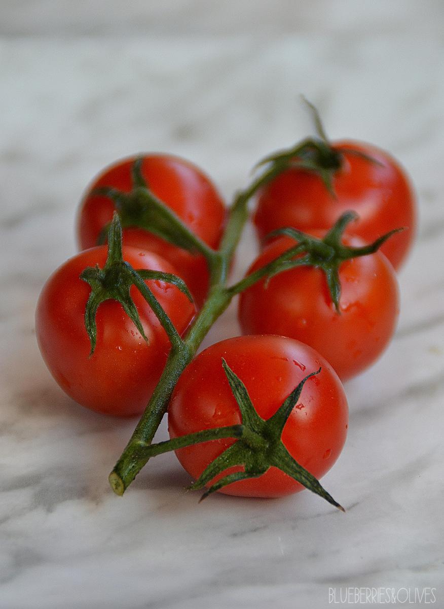 muffins-salados-de-aceituna-tomate-hierbas-blueberries-and-olives-5