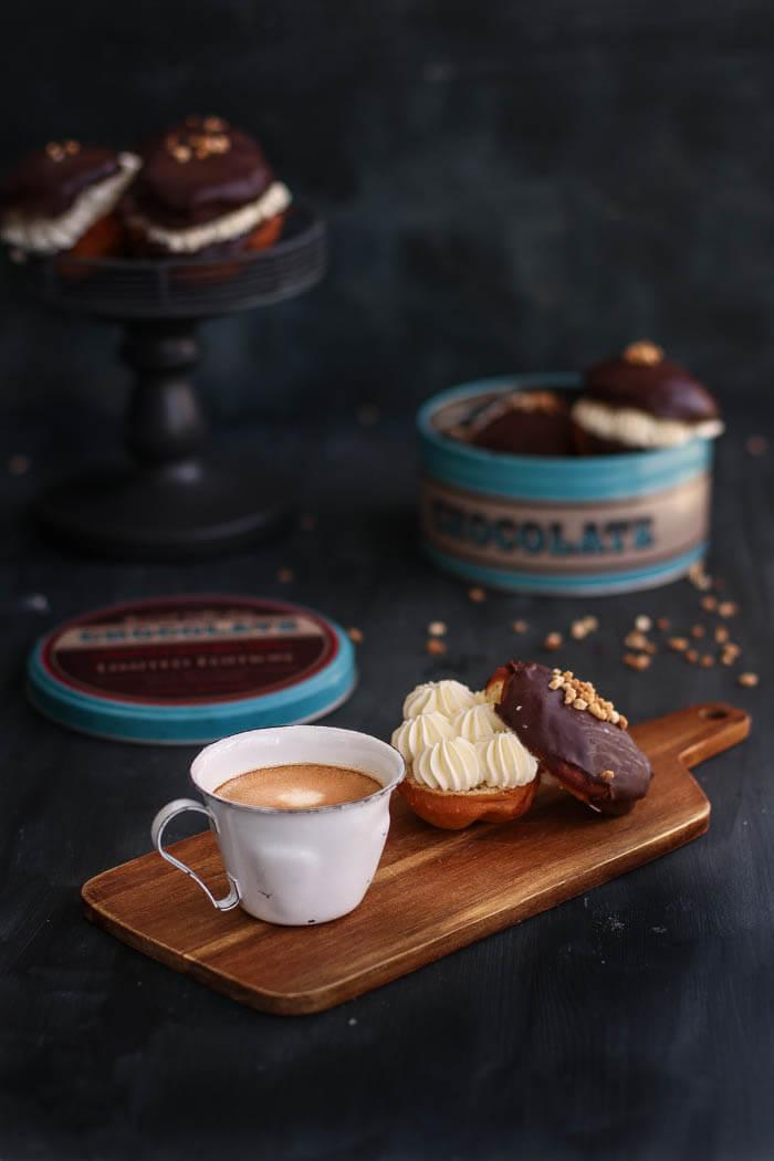 Berlinas rellenas de nata (crema de leche) (desayuno de domingo)