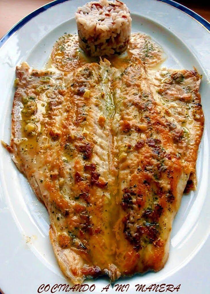 Lubina a la plancha con salsa