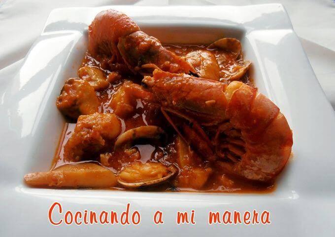 caldereta de marisco y pescado