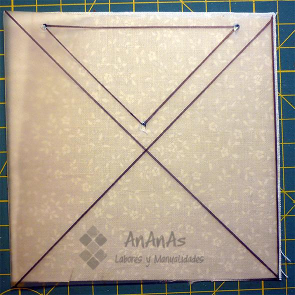 cuadrado-de-cuatro-triangulos-dibujar-primer-triangulo