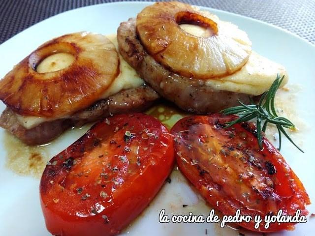 Lomo de cerdo con piña y queso al Pedro Ximénez