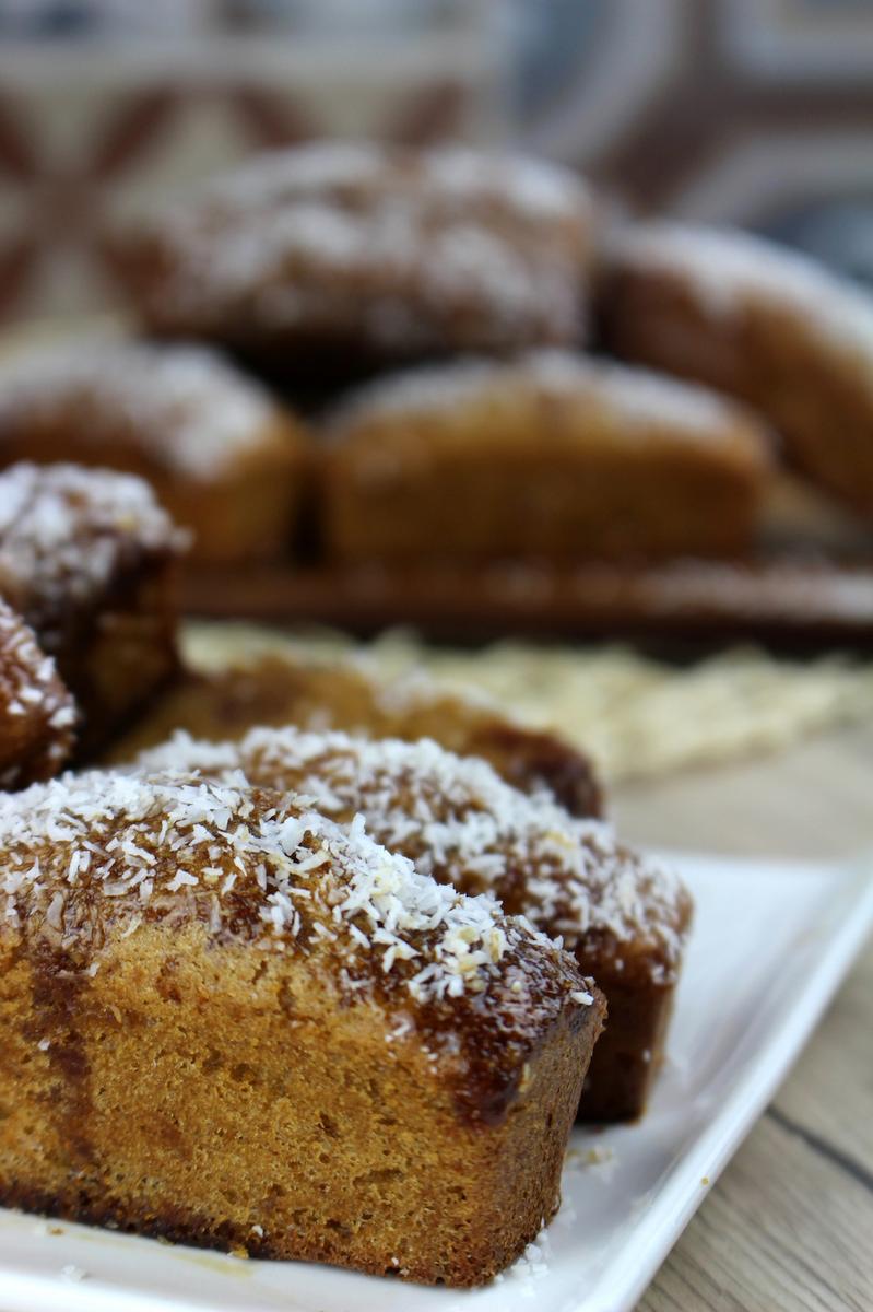 Bizcochitos de coco húmedos sin leche