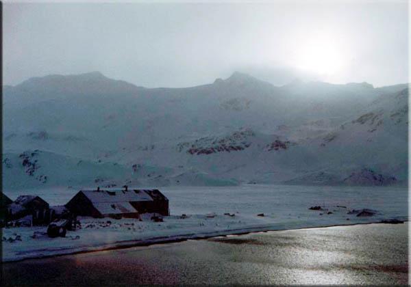 Estación abandonada de Stromness Bay en la actualidad, fotografía de Kevin Galsworthy