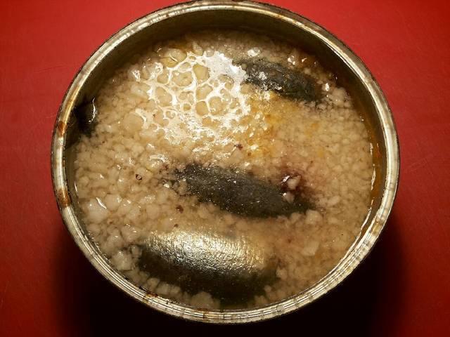 Sardinas marinadas en salazón