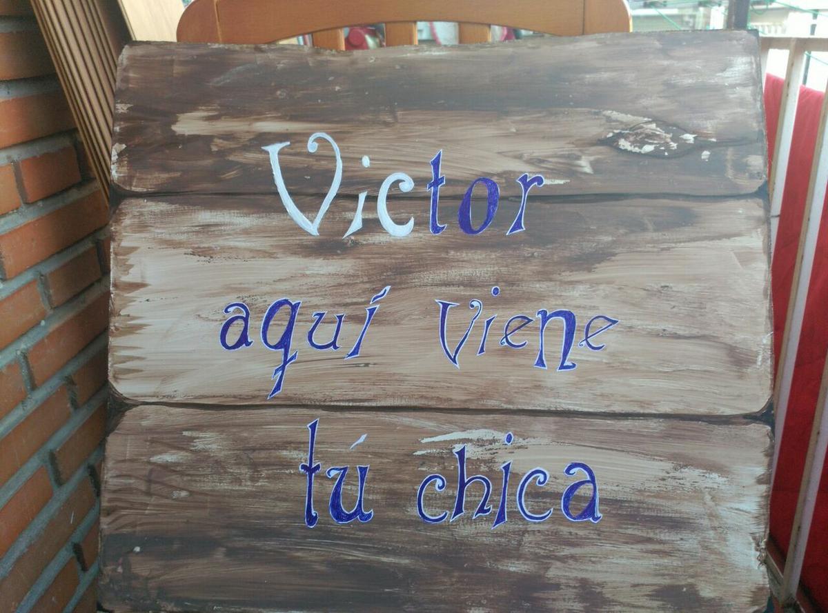 letras pintadas de blanco