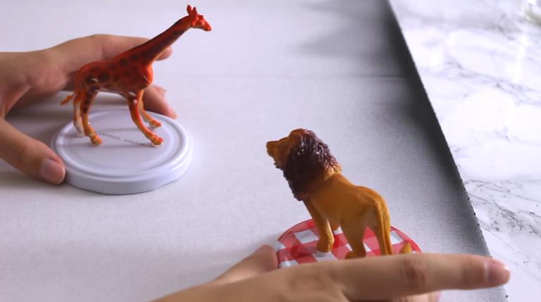 pintar-animales-de-juguete-para-tarros