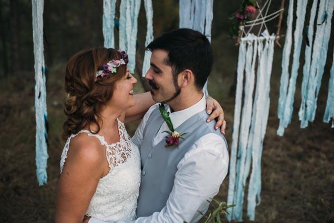 La boda boho de Lydia y Enric en Cal Visó