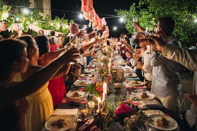 La boda boho de Lydia y Enric en Cal Visó