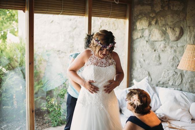 La boda boho de Lydia y Enric en Cal Visó