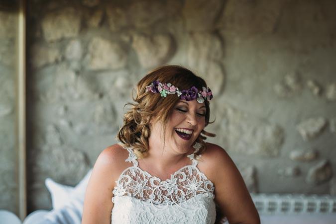 La boda boho de Lydia y Enric en Cal Visó