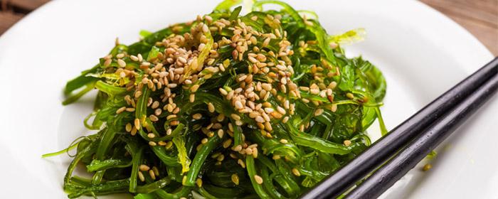 ensalada de alga wakame