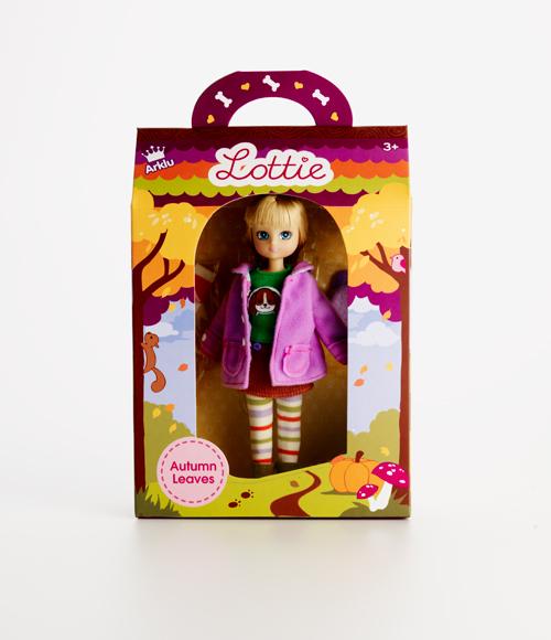 lt002-autumn-leaves-lottie-doll-packaging-1-1