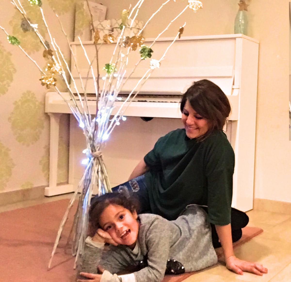 {"total_effects_actions":0,"total_draw_time":0,"layers_used":0,"effects_tried":0,"total_draw_actions":0,"total_editor_actions":{"border":0,"frame":0,"mask":0,"lensflare":0,"clipart":0,"text":0,"square_fit":0,"shape_mask":0,"callout":0},"effects_applied":0,"uid":"05045C1B-9430-4253-8FC3-00F51930118D_1480017504384","width":2576,"photos_added":0,"total_effects_time":0,"tools_used":{"tilt_shift":0,"resize":0,"adjust":0,"curves":0,"motion":0,"perspective":0,"clone":0,"crop":1,"enhance":0,"selection":0,"free_crop":0,"flip_rotate":0,"shape_crop":0,"stretch":0},"source":"editor","sources":[],"origin":"gallery","subsource":"done_button","height":1449,"total_editor_time":68,"brushes_used":0}