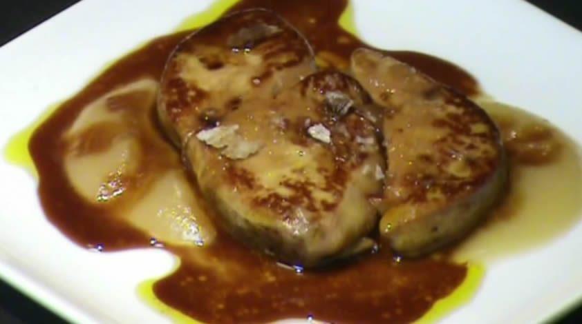 Foie con puré de manzana y salsa de Pedro Ximenez