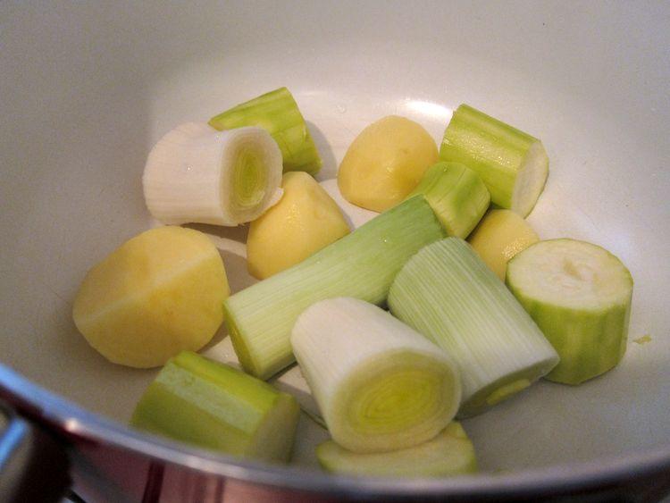 coliflor-gratinada-con-bechamel-de-calabacin-03