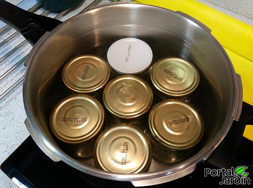 mermelada de tomates verdes