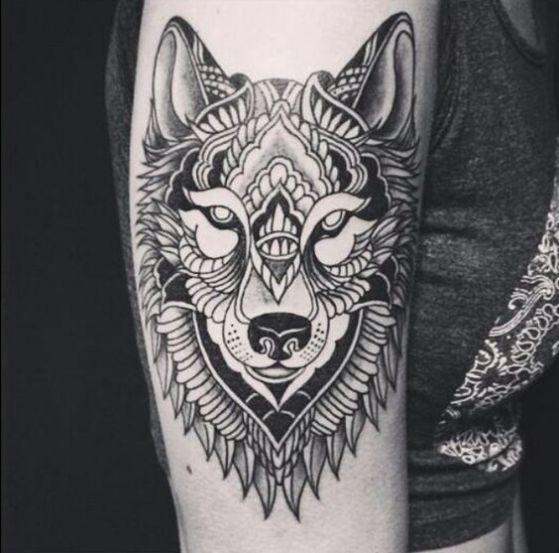 lobo-diseno-estilo-tribal
