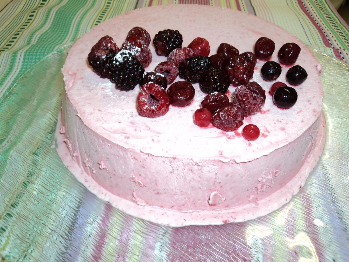 semifrio-de-frutas-del-bosque