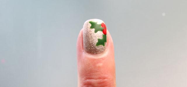 uñas decoradas hoja de acebo navidad paso a paso nail art