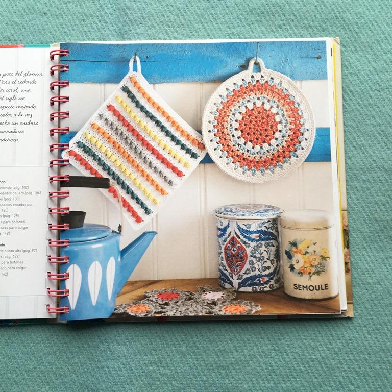 Libro de crochet Mollie Makes - Agarraderas