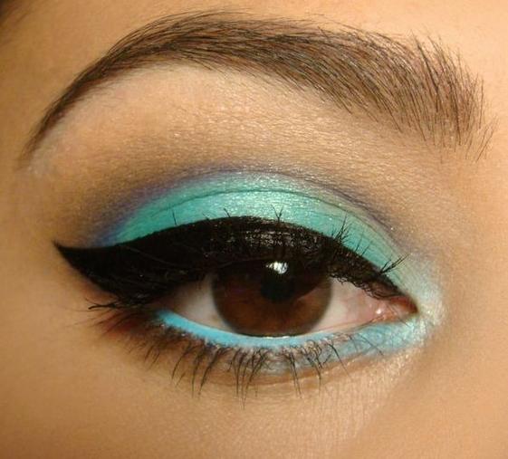 sombra de ojos verde