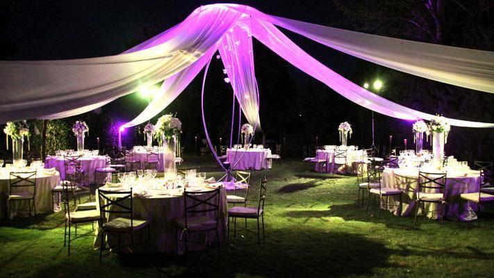 decoracion-de-boda-en-jardin-de-noche-3