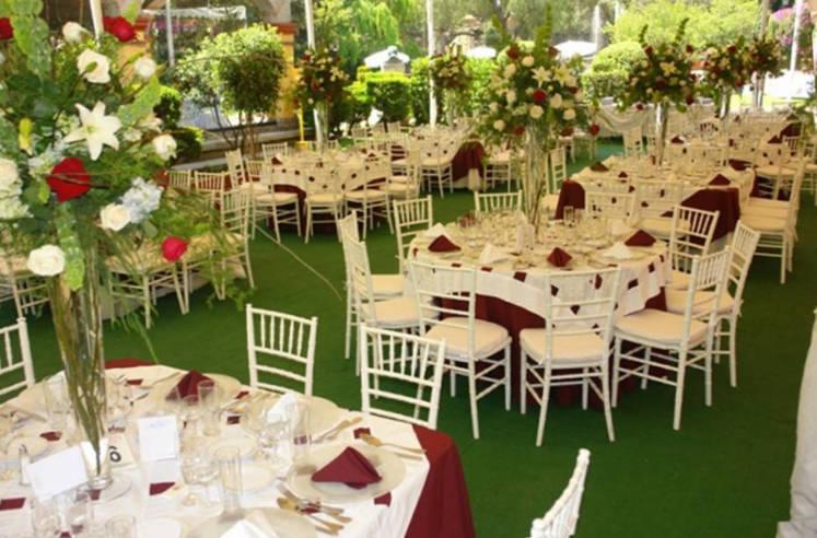decoracion-de-bodas-en-jardin-2
