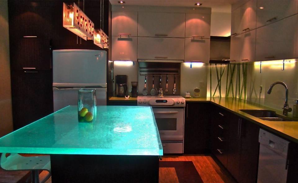 decoracion-de-cocinas-integrales-en-vidrio