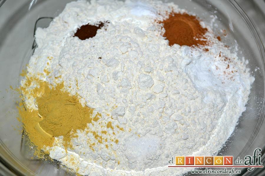 Galletas de jengibre y canela, poner en un bol los ingredientes secos