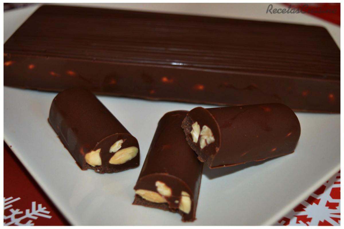 turron-de-chocolate-con-almendras