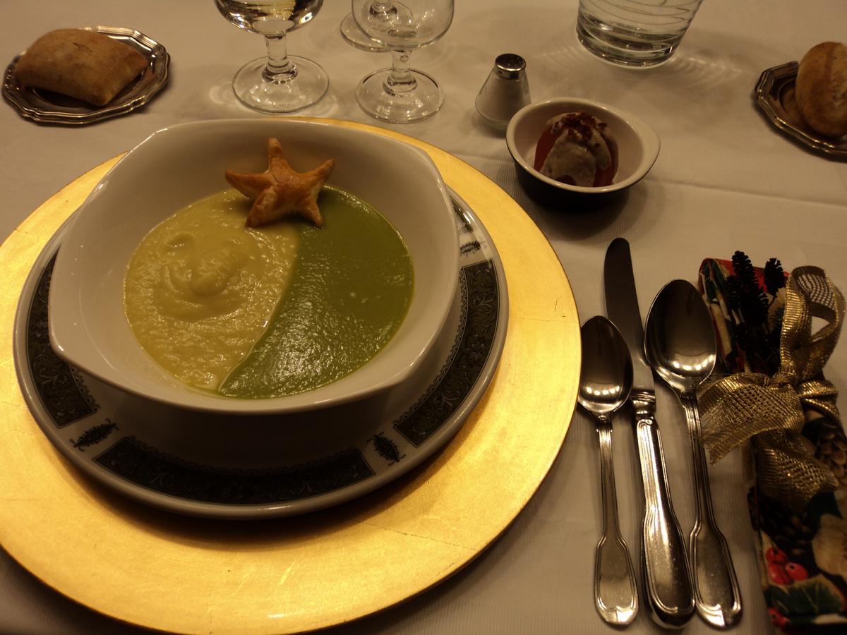 crema-de-puerros-y-crema-de-guisantes-teisa