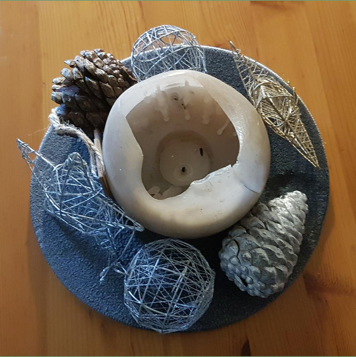 centro-de-mesa-de-navidad-diy-centro-de-navidad-terminado-en-cuadrado