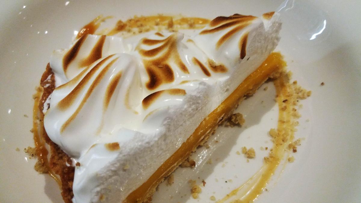 lemon-pie-mama-chico