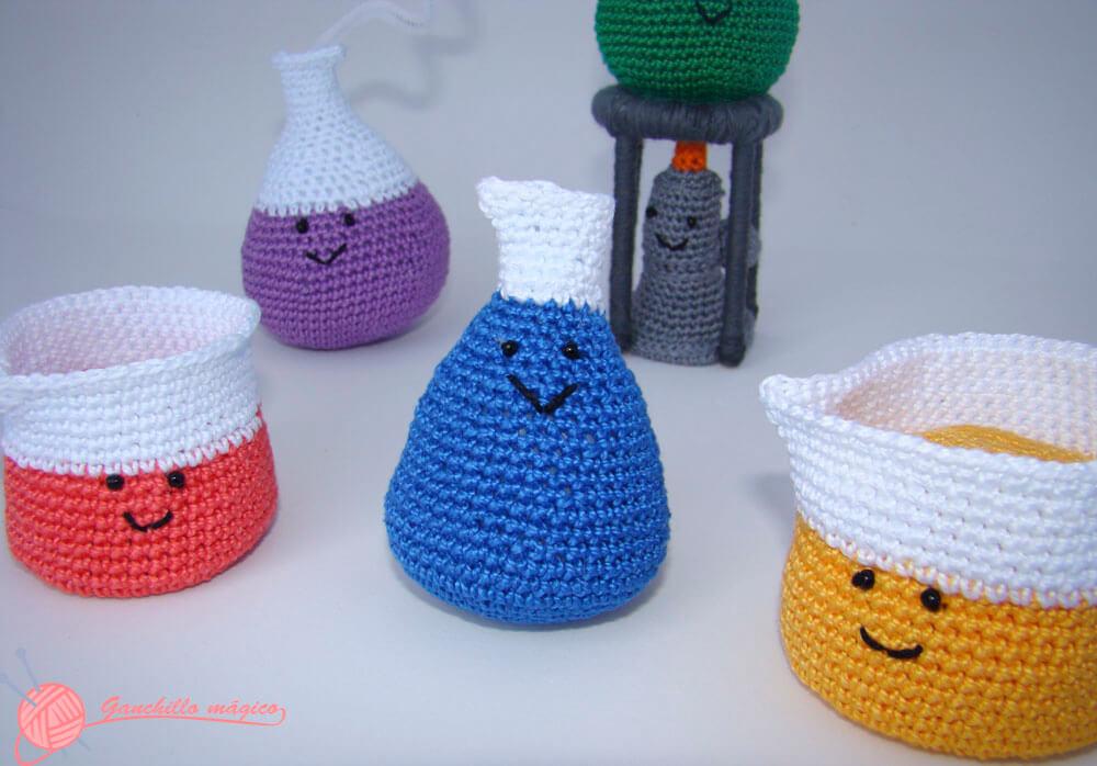 Laboratorio quimico en ganchillo 2