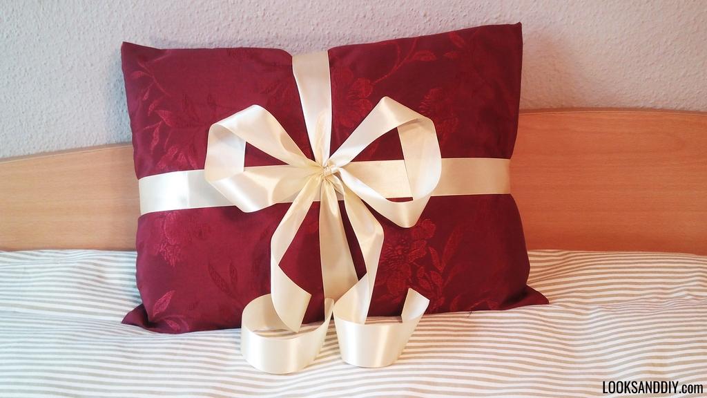 DIY~ Cojines fáciles paso a paso. Especial Navidad. LOOKSANDDIY.COM