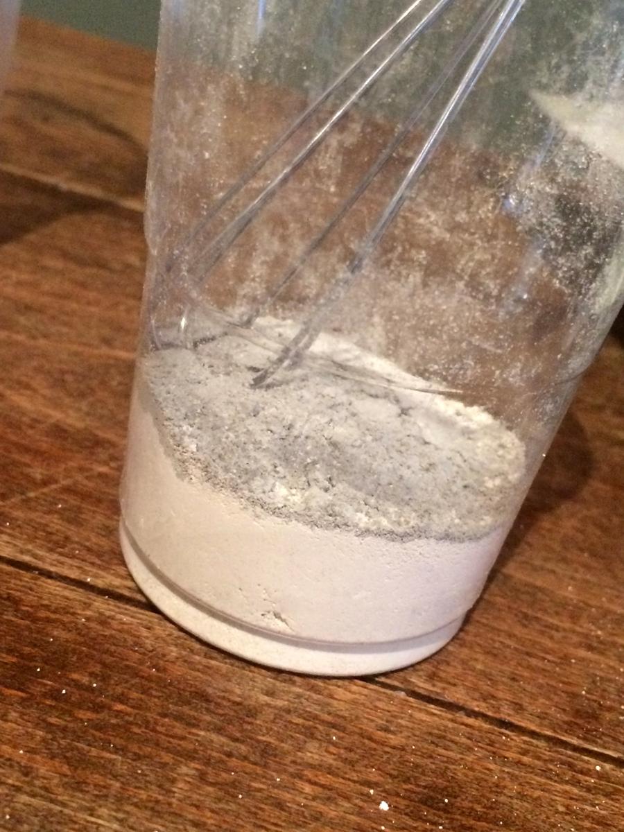 Ironstone y Shutter Gray