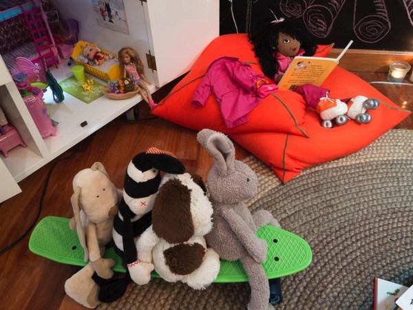 Peluches en monopatín