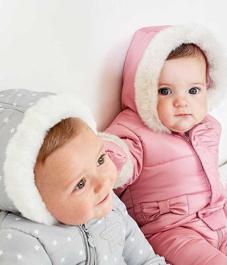 ropa del bebé, buzos