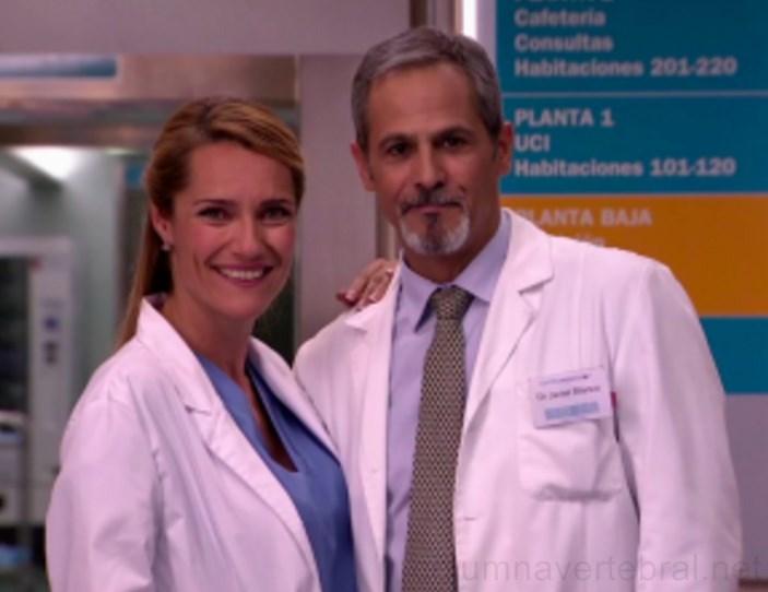 medicos especialistas en columna vertebral