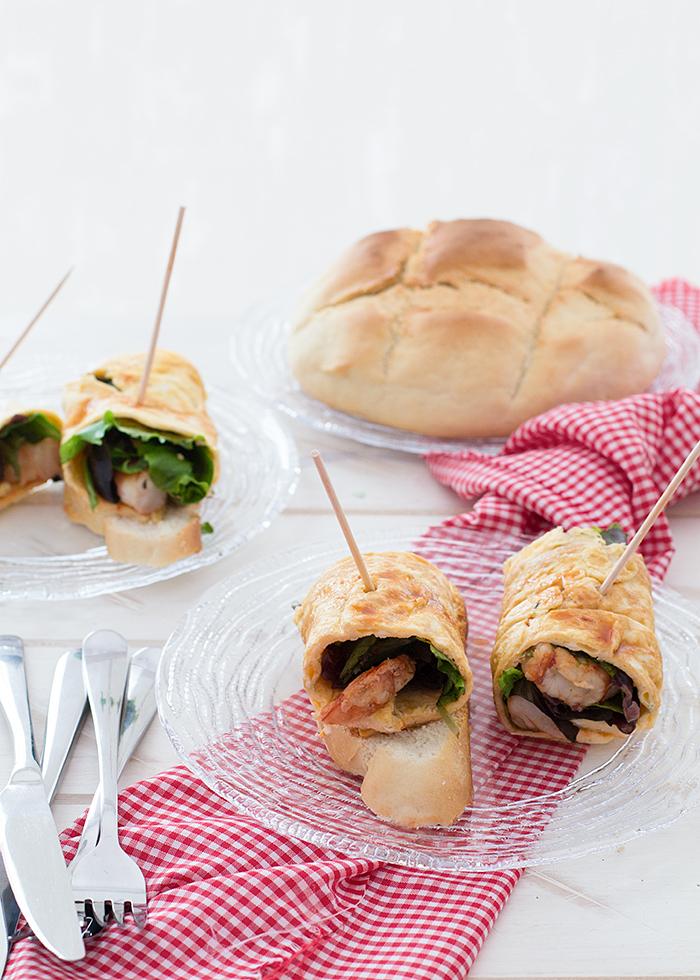 rollo de tortilla con gambas, bajo en calorías
