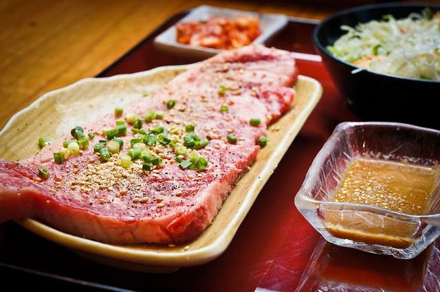 carne de vaca y naranjal Una buena nutrición