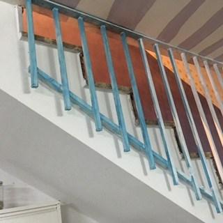 escalera sin empezar