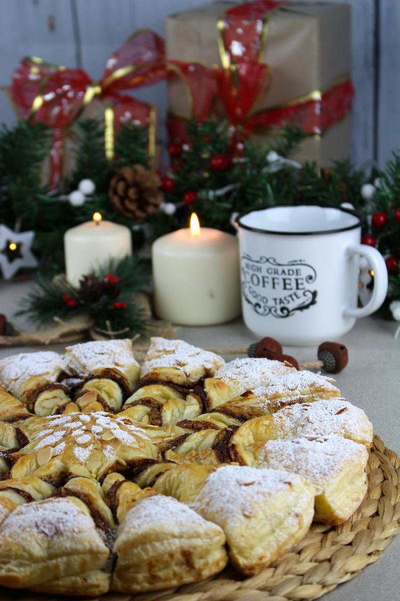 Estrella de hojaldre con nutella y turrón para Navidad sin lactosa