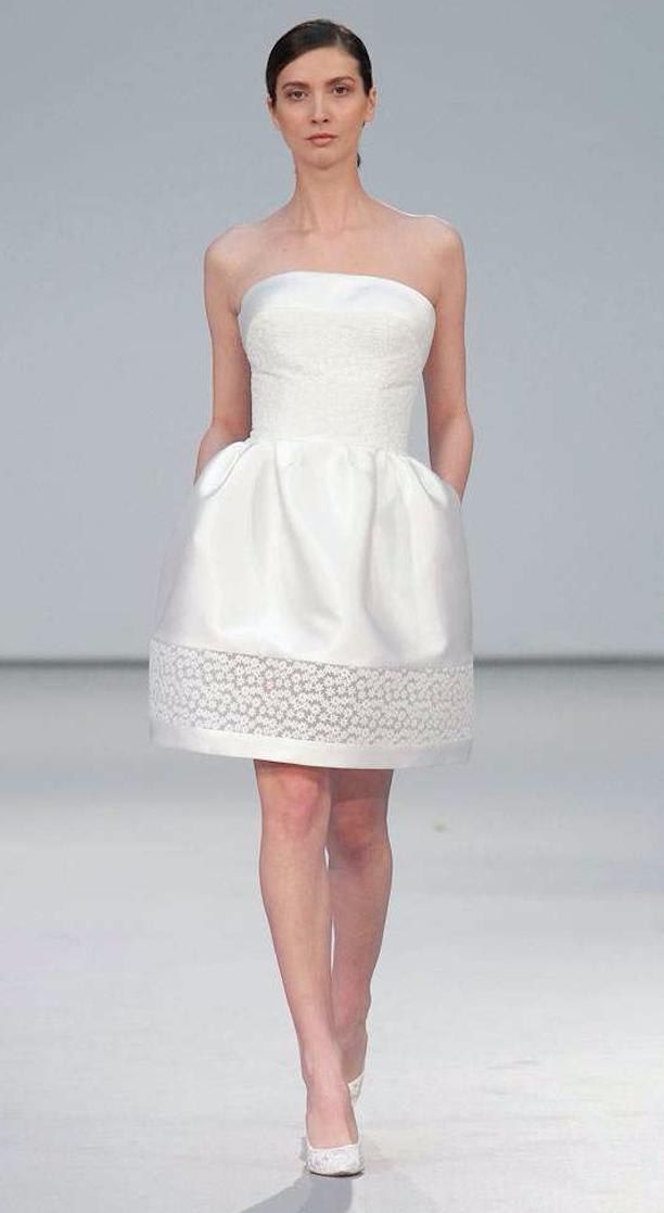 vestido novia a la rodilla