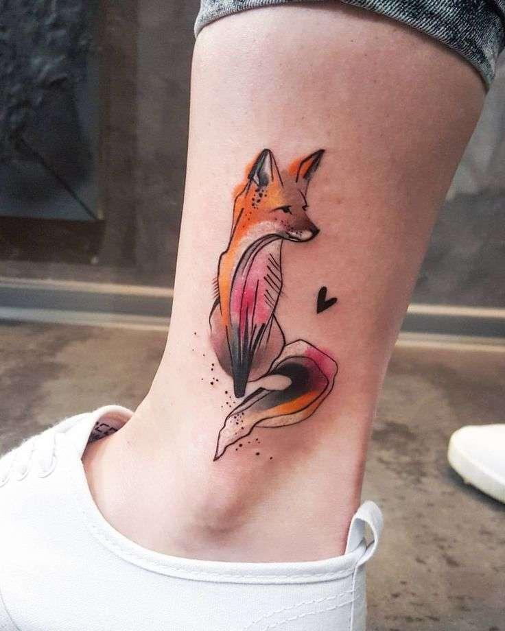 Tatuajes de zorros pierna